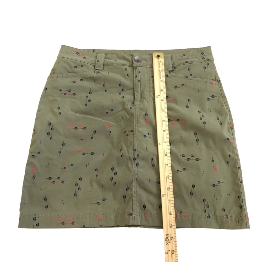 Eddie Bauer Adventurer 2.0 Skirt Olive Green‎ Arrow Print Size 2 - Picture 9 of 9